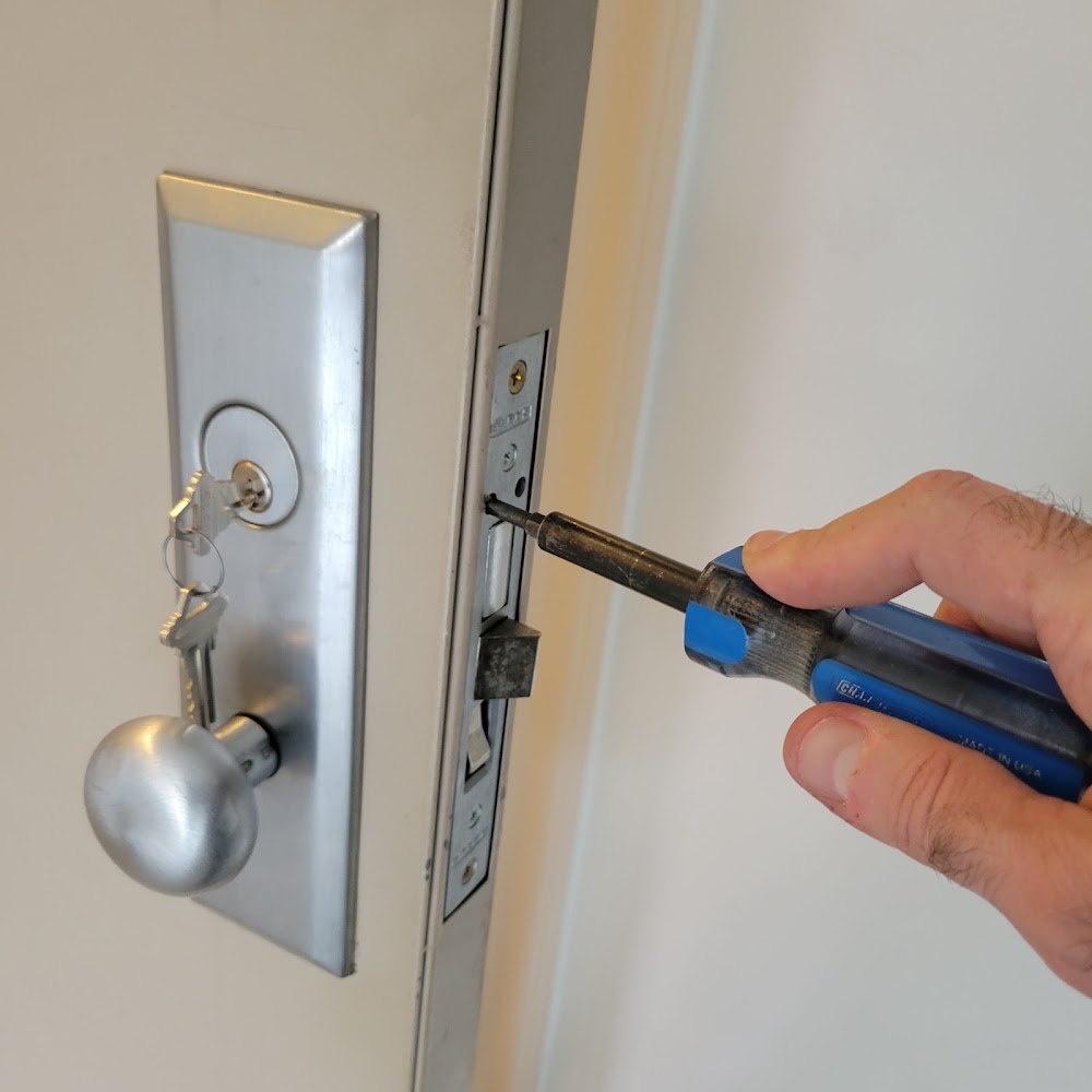Broadway Locksmith & Keys